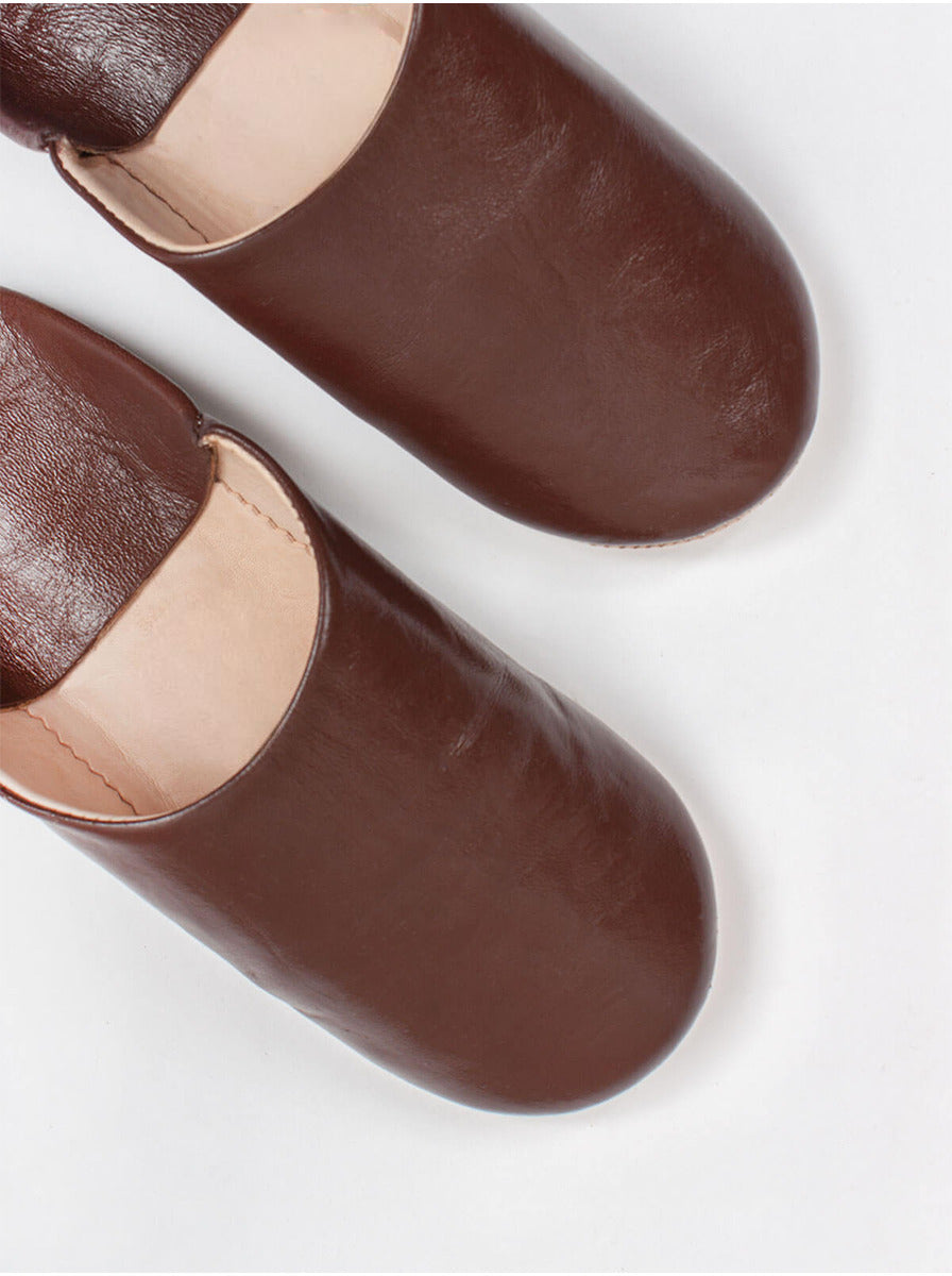 Soft brown leather babouche