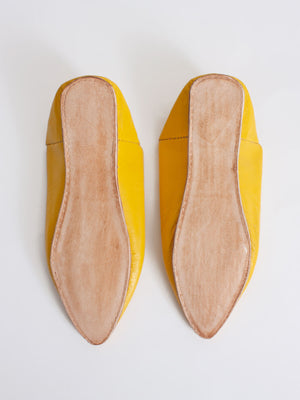 Semelle babouches pointues en cuir jaune pour hommes
